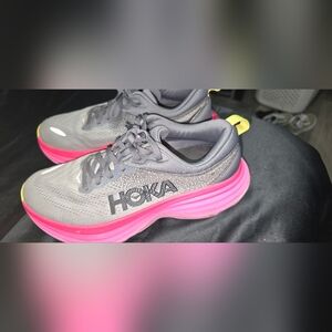 Hoka Bondi 8